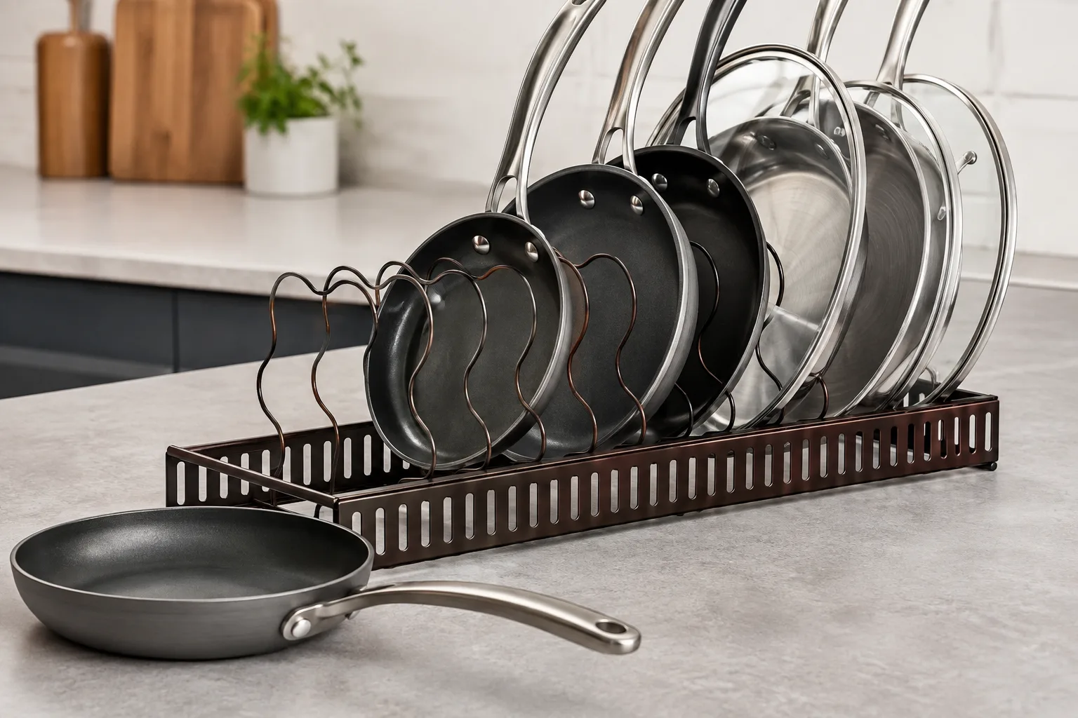 One pan selected from the loaded rack